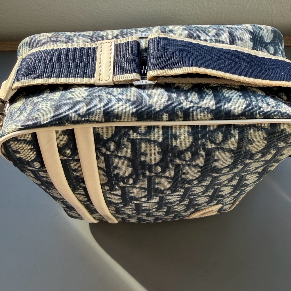 Christian Dior Trotter Shoulder Bag Blue and White Monogram Canvas - Picture 7 of 15